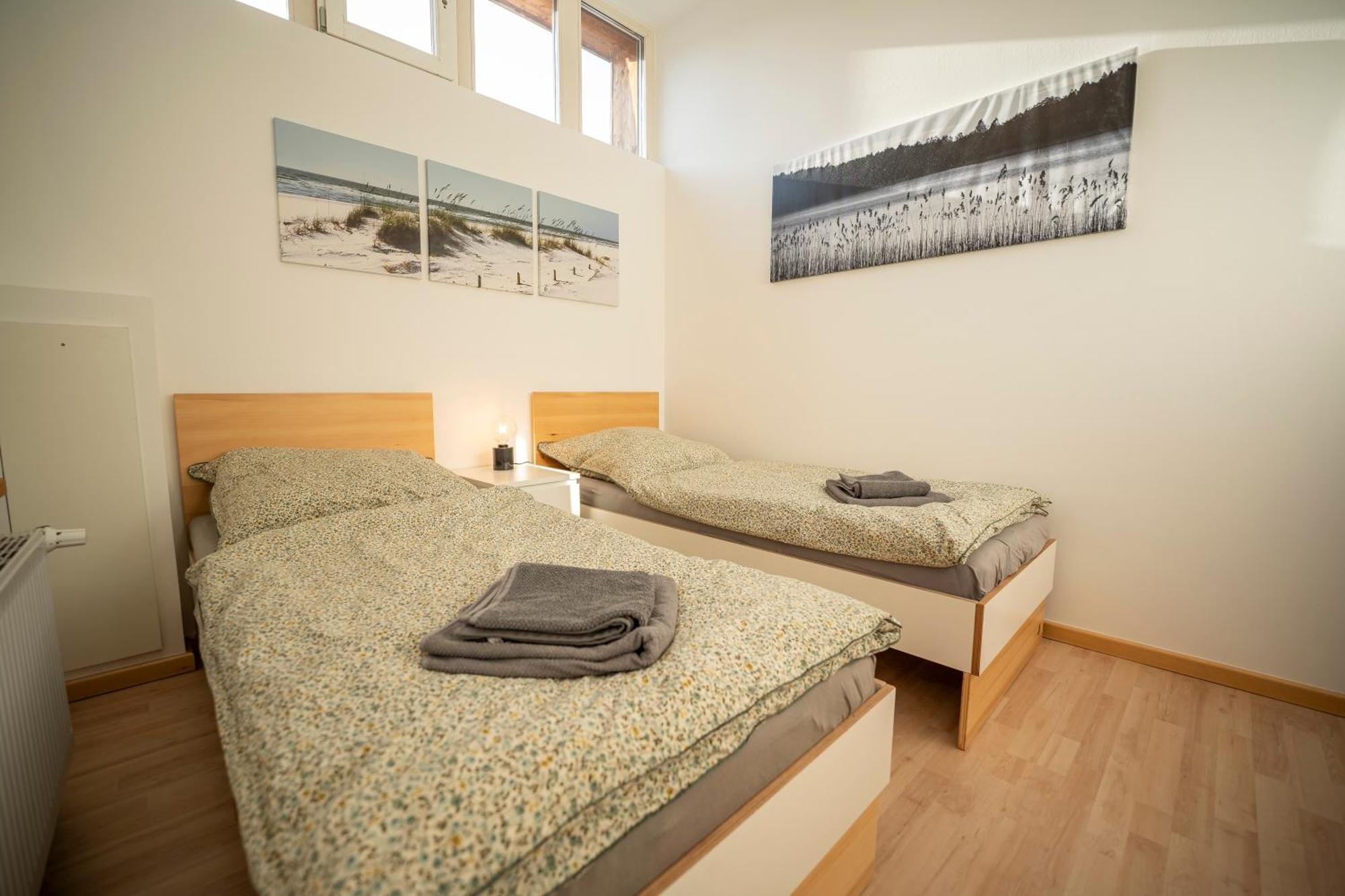 Haus Unterm Mammutbaum - Elberadweg Apartment มัคเดอบวร์ก ภายนอก รูปภาพ