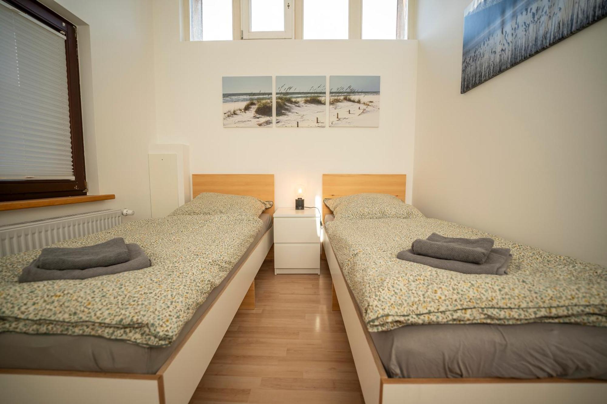 Haus Unterm Mammutbaum - Elberadweg Apartment มัคเดอบวร์ก ภายนอก รูปภาพ
