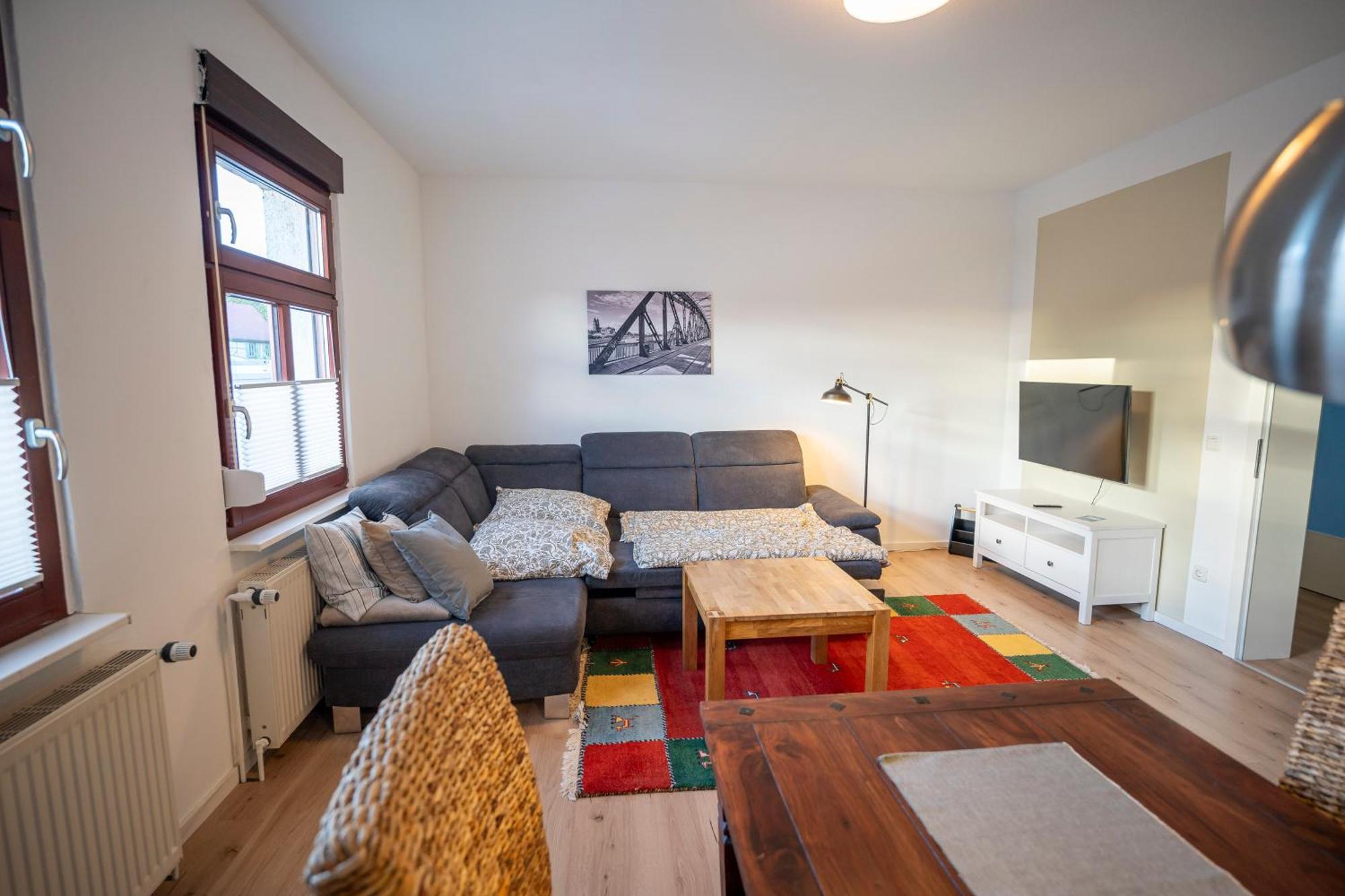 Haus Unterm Mammutbaum - Elberadweg Apartment มัคเดอบวร์ก ภายนอก รูปภาพ