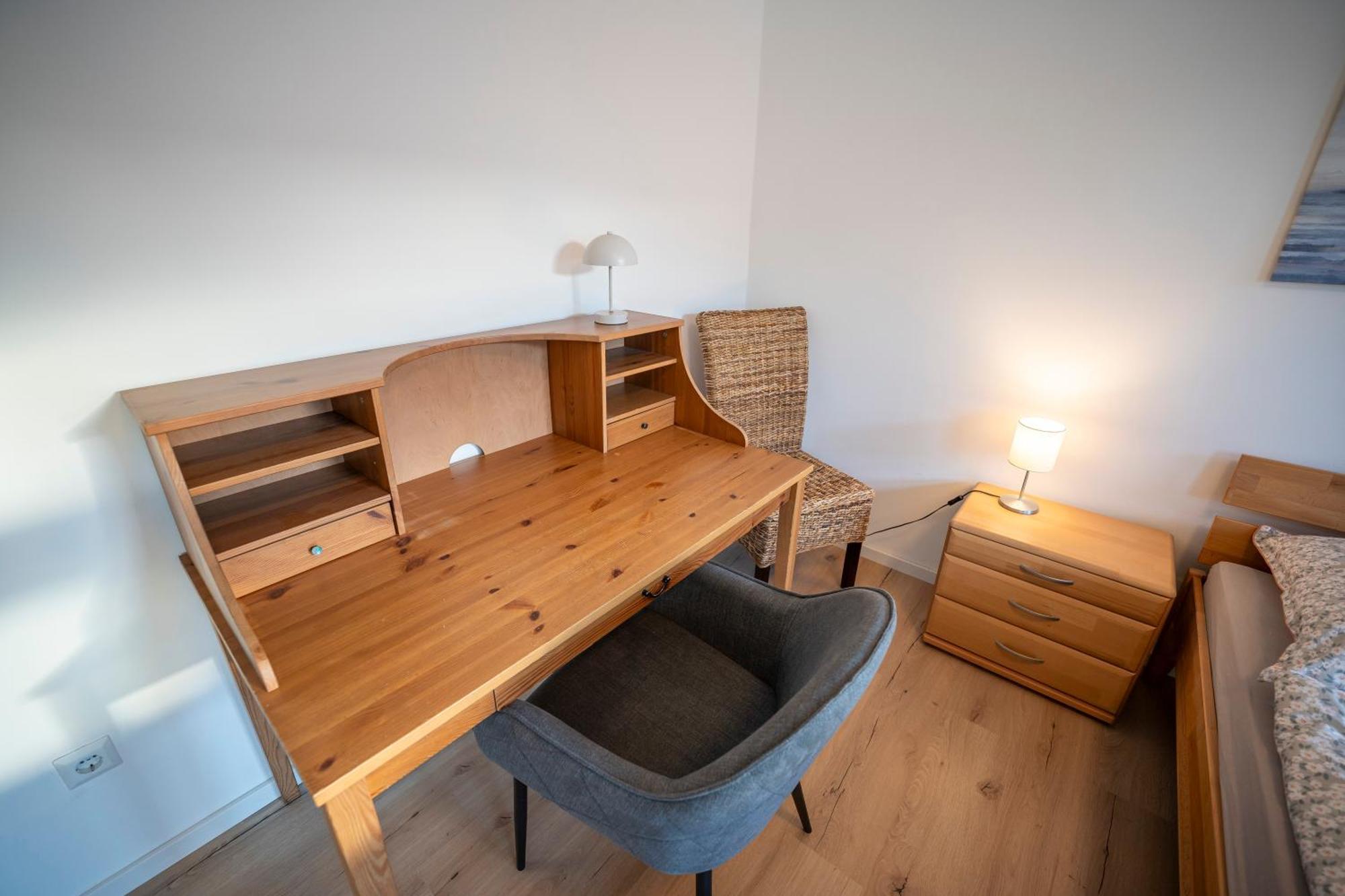 Haus Unterm Mammutbaum - Elberadweg Apartment มัคเดอบวร์ก ภายนอก รูปภาพ