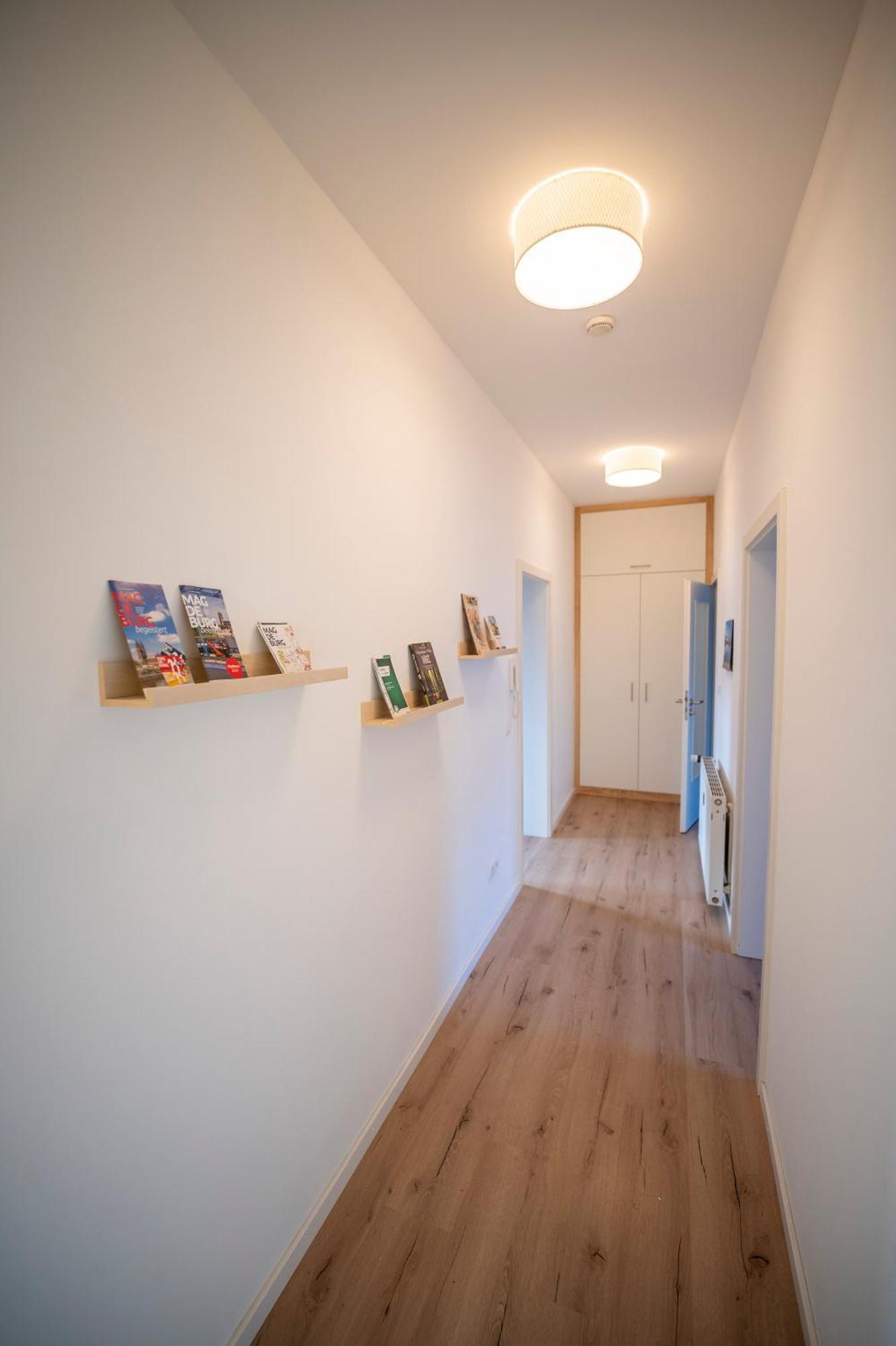 Haus Unterm Mammutbaum - Elberadweg Apartment มัคเดอบวร์ก ภายนอก รูปภาพ
