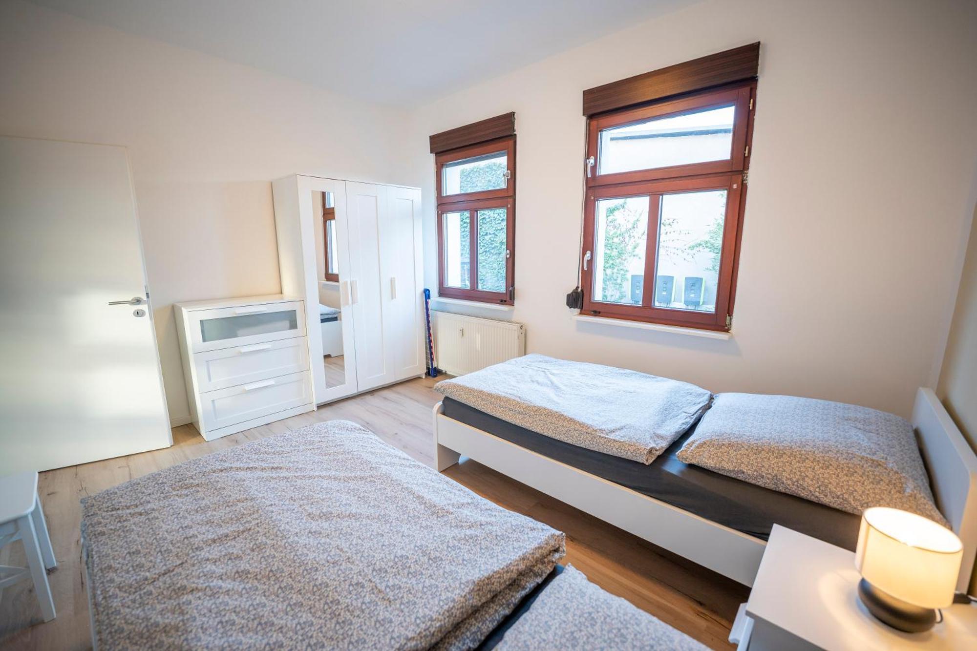 Haus Unterm Mammutbaum - Elberadweg Apartment มัคเดอบวร์ก ภายนอก รูปภาพ